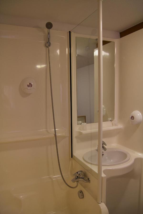 Quick Palace Vannes Phòng bức ảnh
